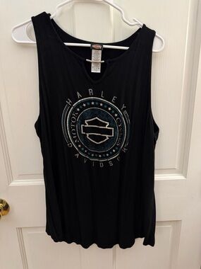 Harley-Davidson Black Tank with Teal and Silver Logo Ring